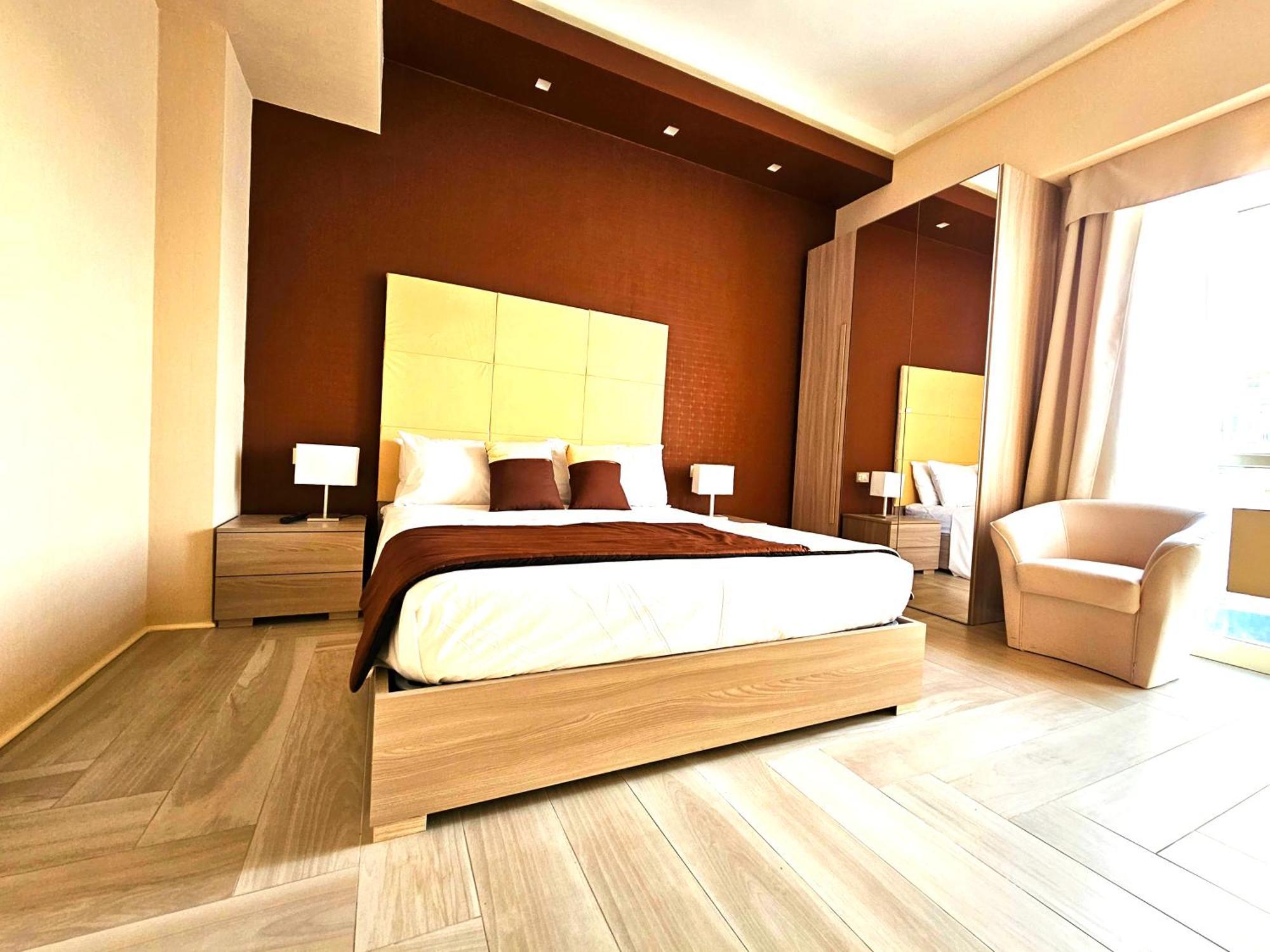 Astoria Boutique Suites Лечче Экстерьер фото
